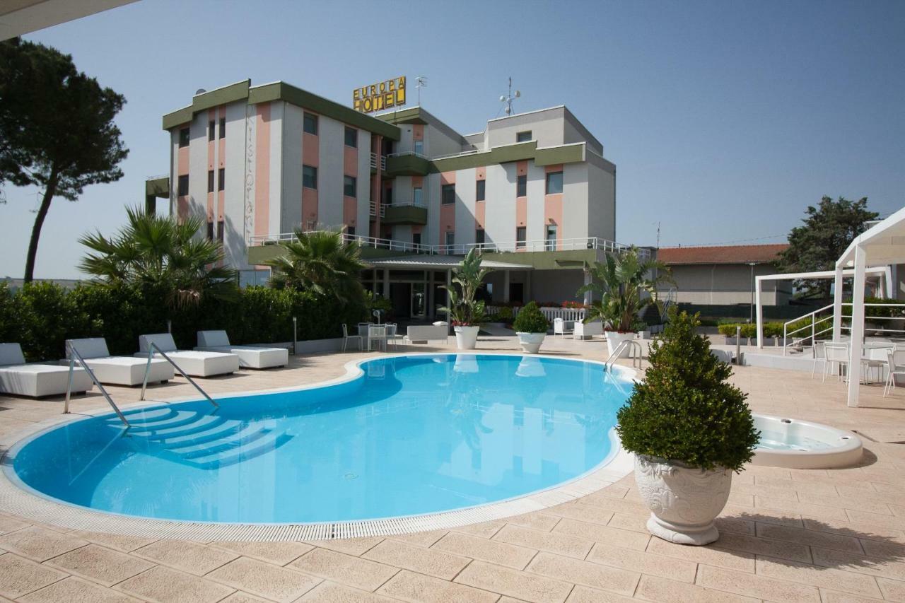 Hotel Europa تيرمولي المظهر الخارجي الصورة